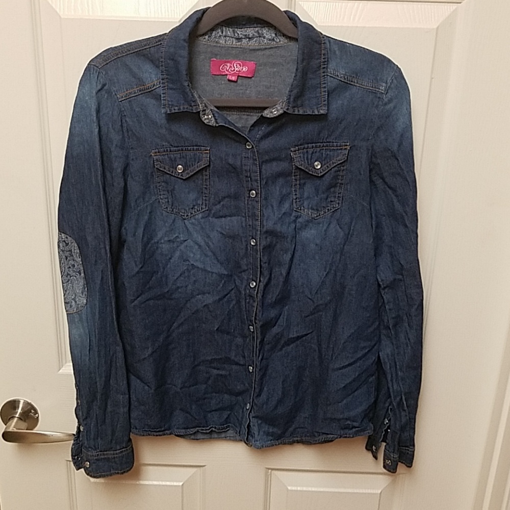 Long sleeve shirt